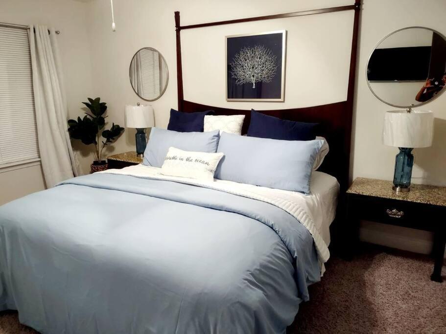 Entire Home- Gorgeous 3Br Townhome Pool, Grill, Washer, Dryer, 2 Free Drive Up Spaces Sleeps 6 Close To Everything Pcb! Panama City Beach Exterior foto